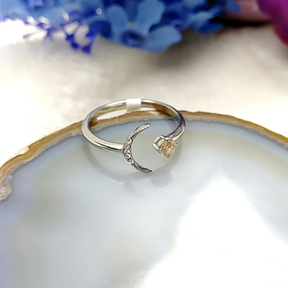 Crescent Moon Dainty Rhinestone Ring Celestial Galaxy Astrology Moon Child Ring - Picture 4 of 12